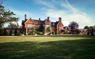 Cantley House Hotel, Wokingham Berkshire Wedding Venue